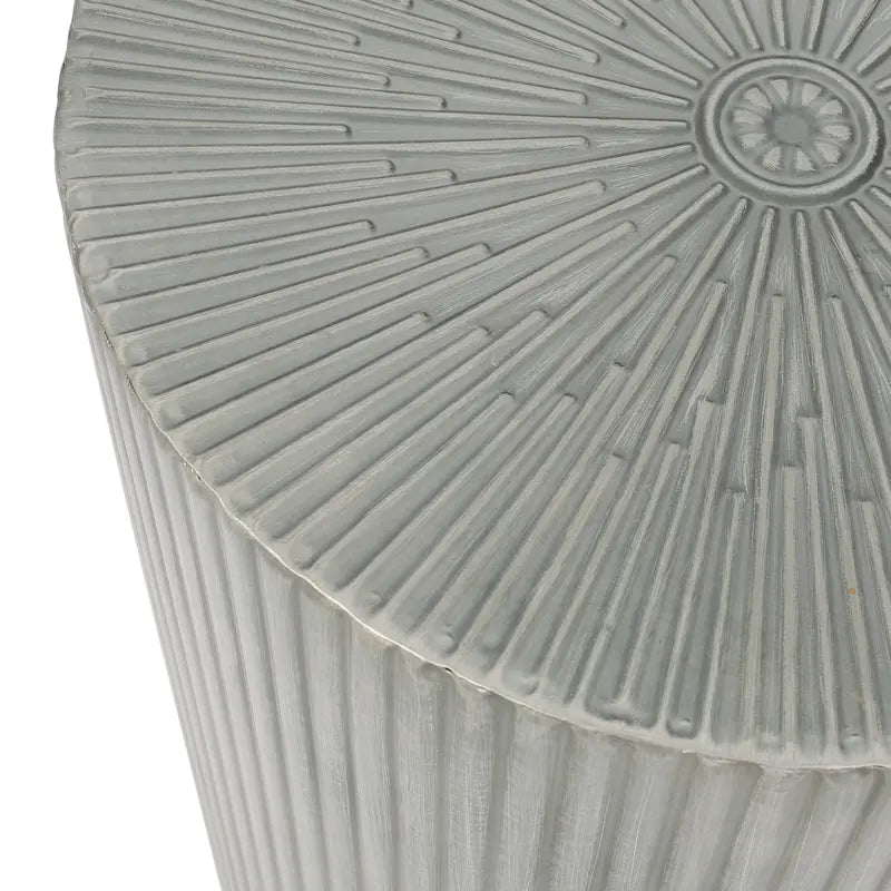 Beistelltische aus Eisen mit Sonnenstrahl-Design (2er-Set)