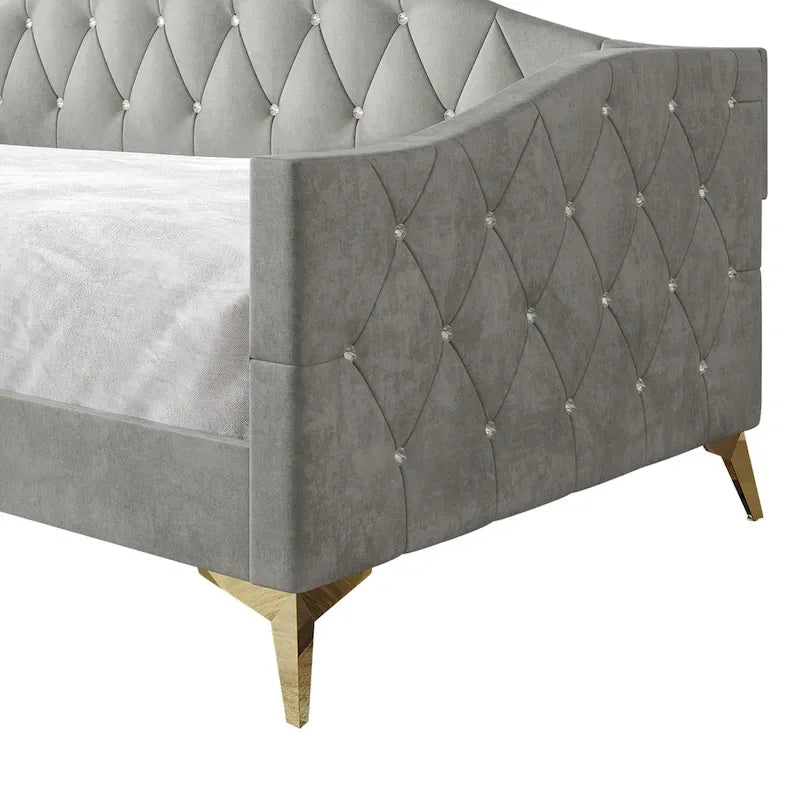 Elegante gestoffeerde chaise longue voor één persoon met kristallen knopen