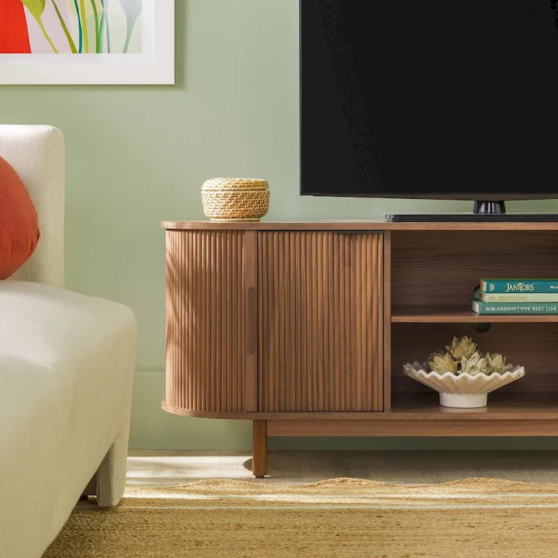 Moderner geriffelter 60-Zoll-TV-Ständer mit abgerundeten Kanten